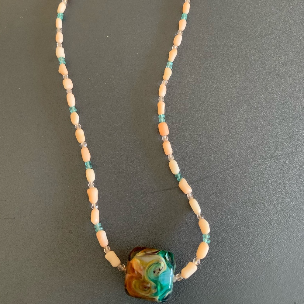 NWT Coral necklace. 18”